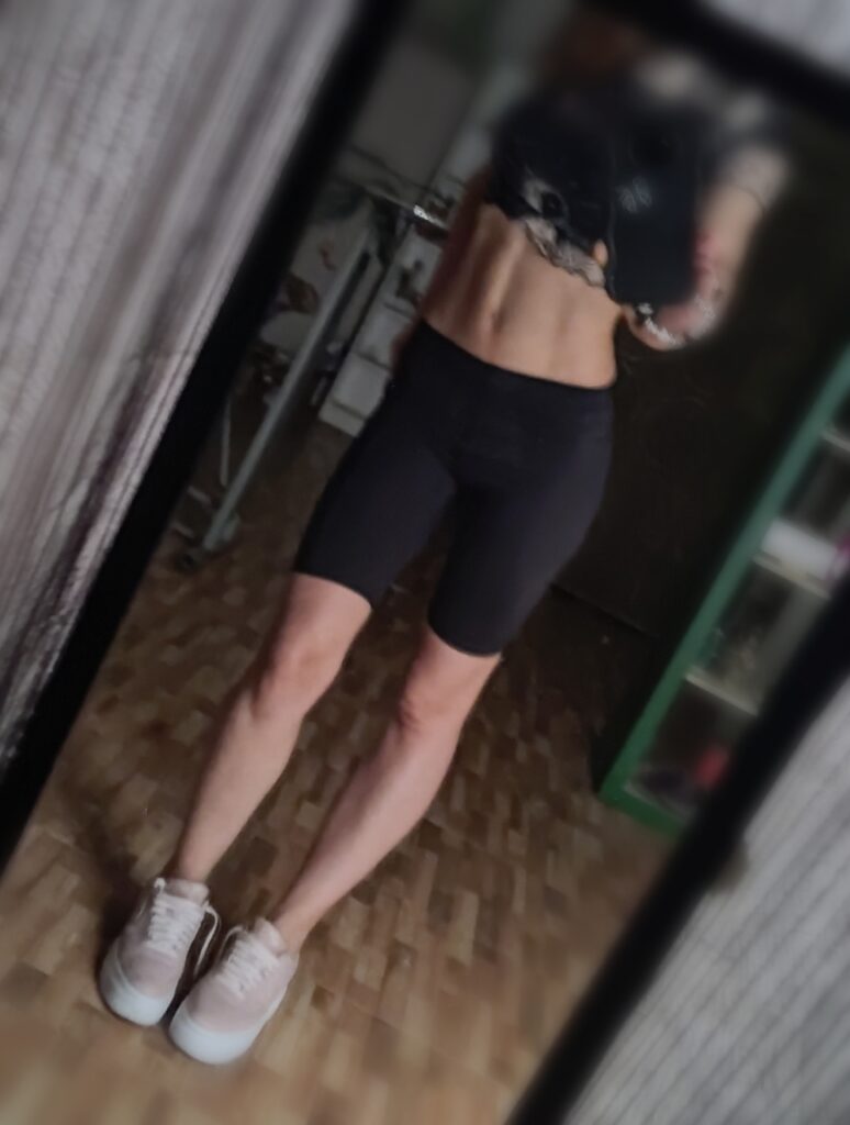 Nay . española del norte , masajista titulada